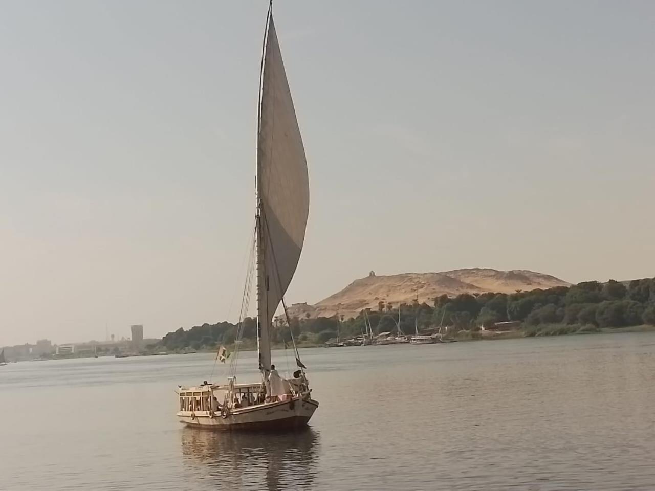 Отель Nile Felucca Adventure Асуан Экстерьер фото