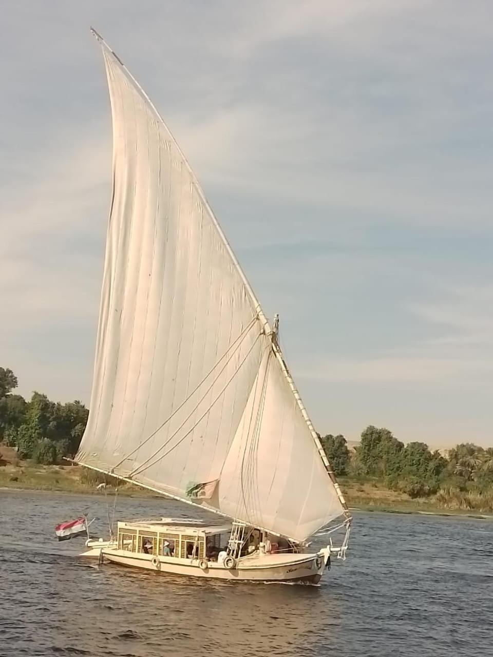 Отель Nile Felucca Adventure Асуан Экстерьер фото
