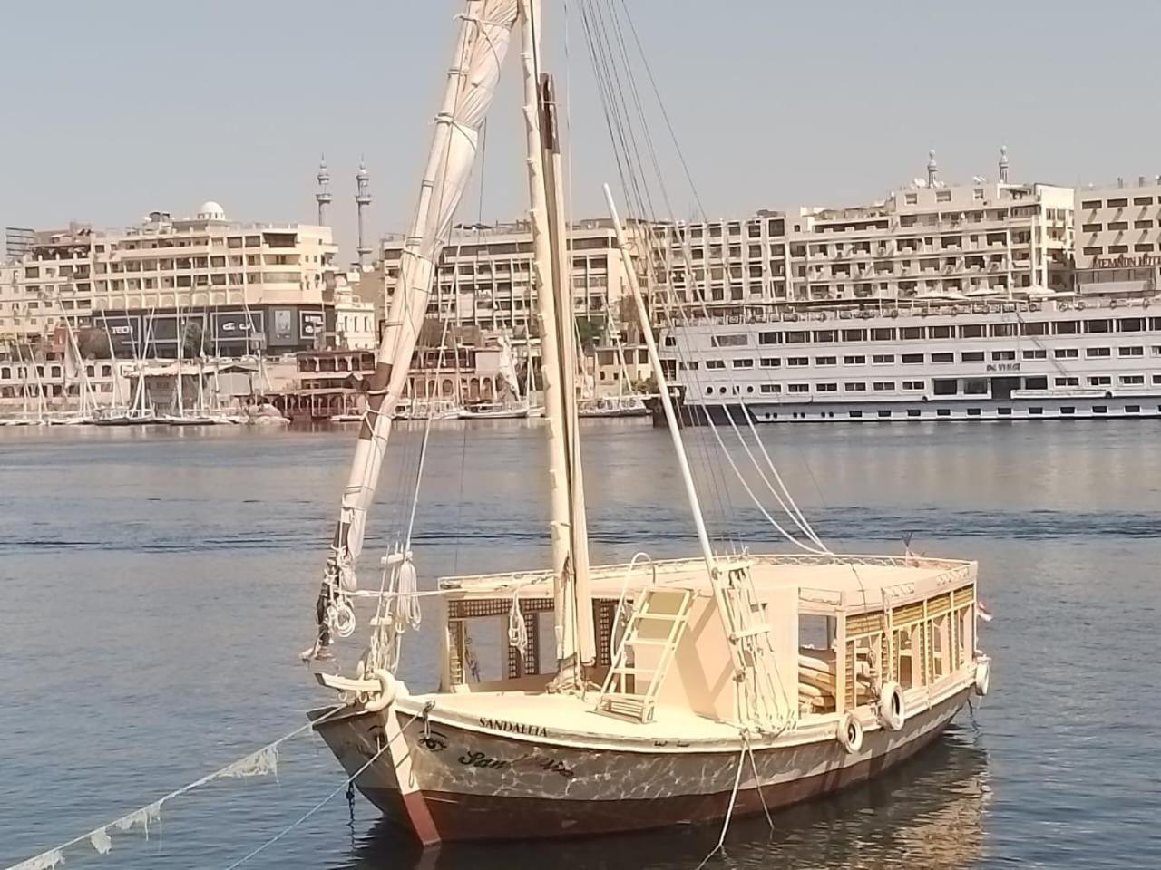 Отель Nile Felucca Adventure Асуан Экстерьер фото